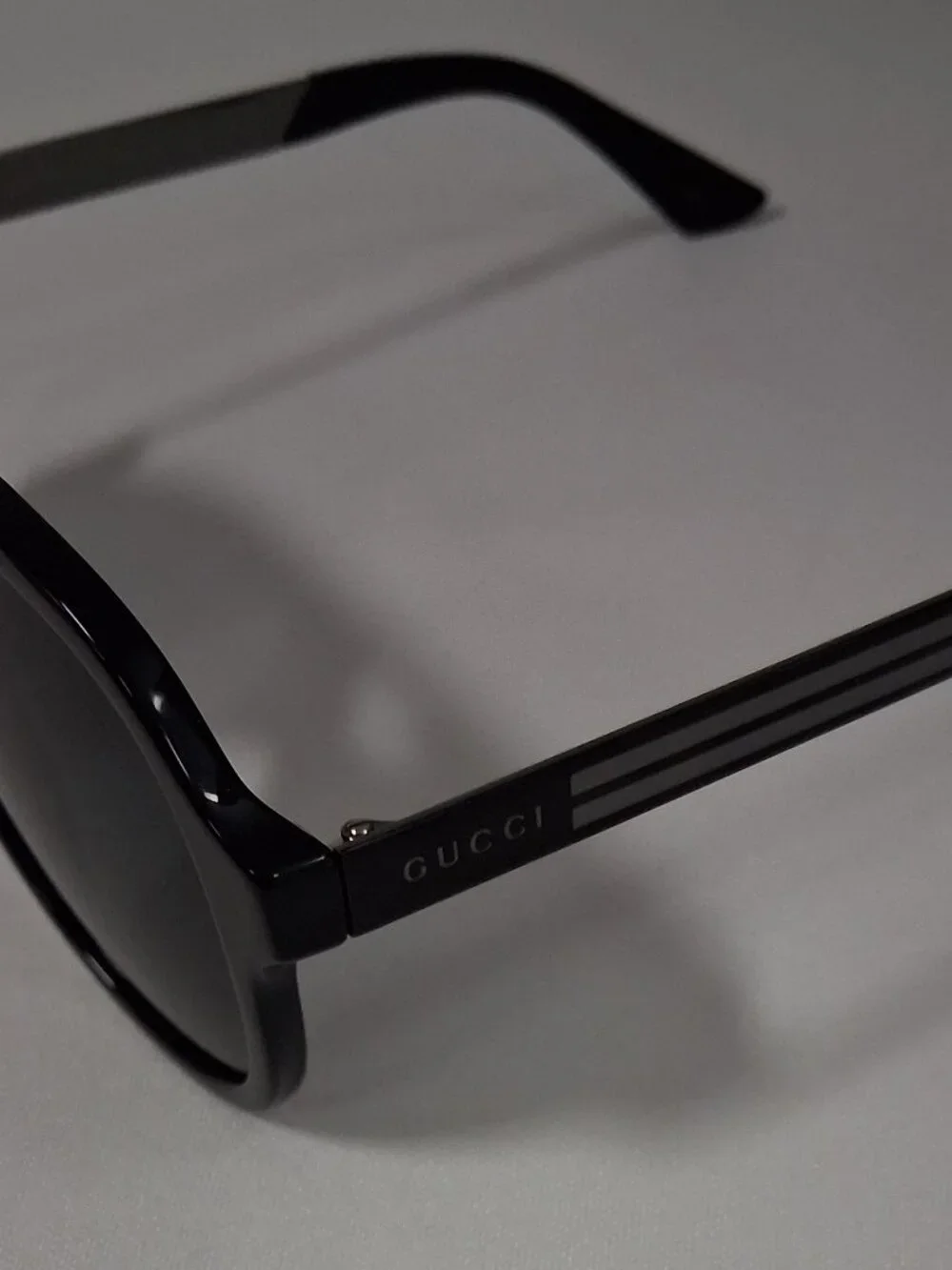 Gucci GG0688S-001 Sunglasses Men's – Black/Grey Lens – 59mm – New With Case